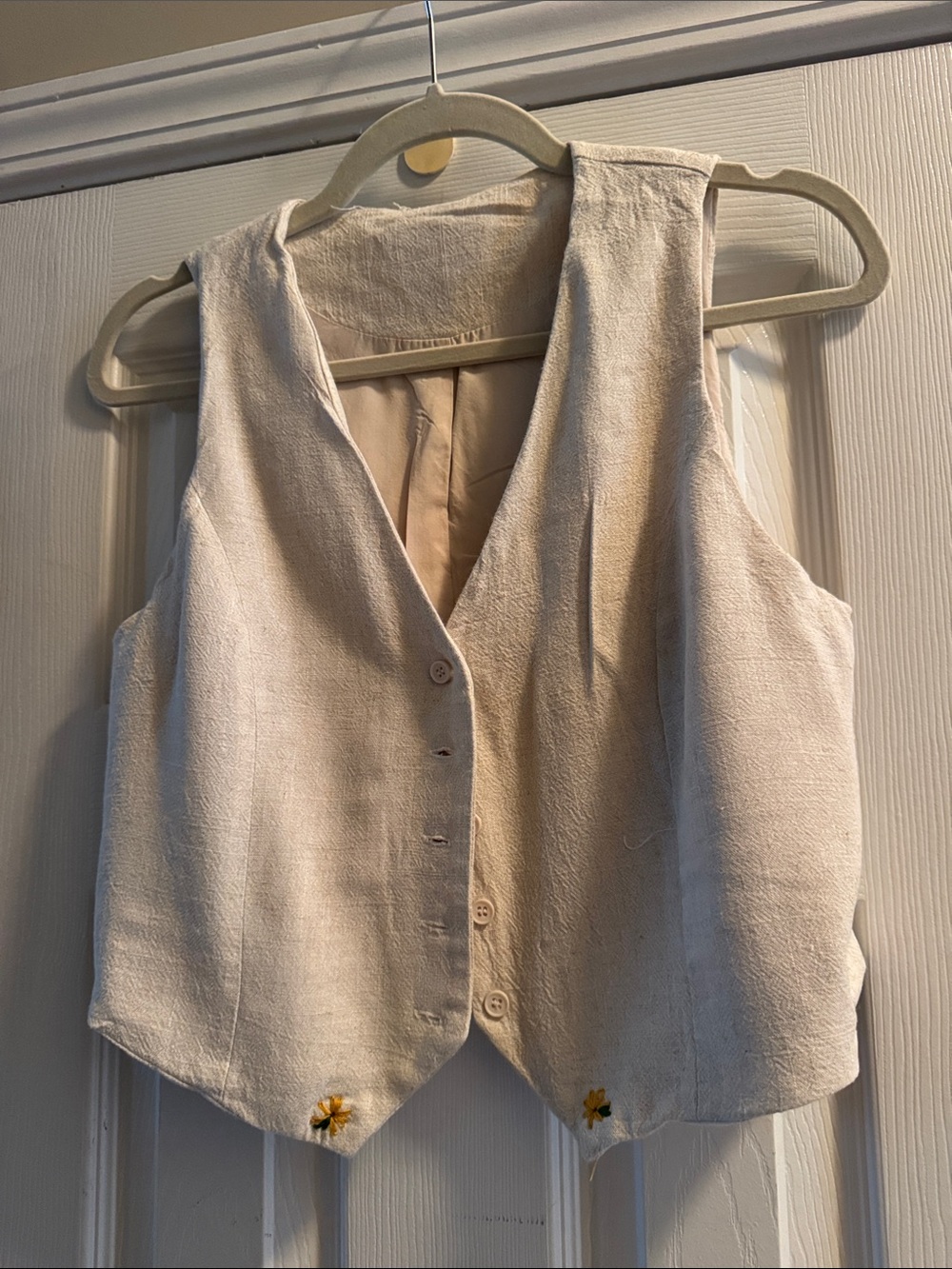 Lulu's Cream Linen-Blend Button Vest
